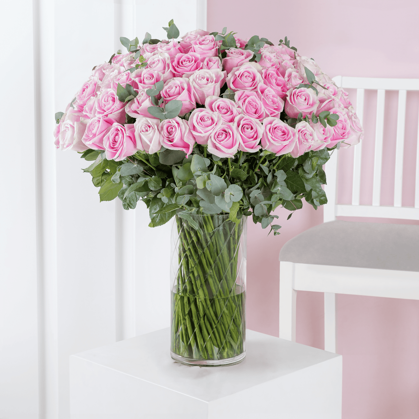 100 Pink Roses Vase