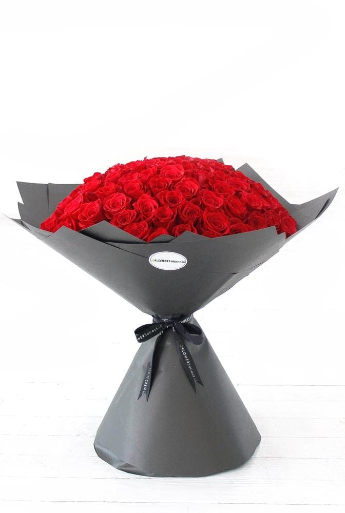 100 Blooming Love Roses - Harrys Flowers London