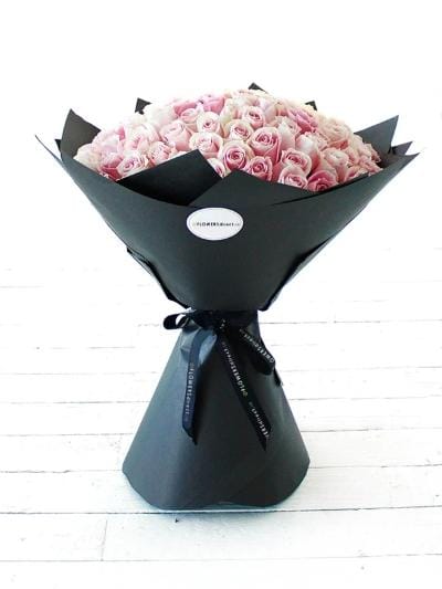 100 Long Stem Pink Rose Hand-Tied - Harrys Flowers London