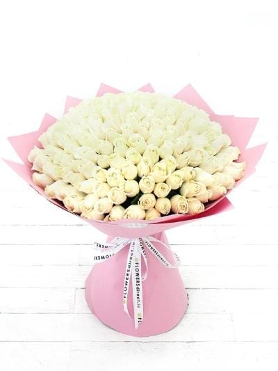 100 Long Stem White Rose Hand-Tied - Harrys Flowers London