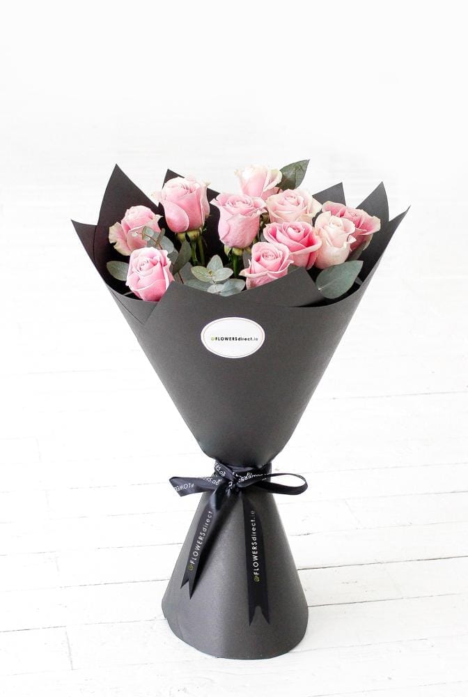 12 Pink Roses Hand-tied - Harrys Flowers London