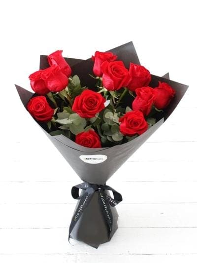 Classic Romance: 12 Hand-tied Red Roses - Harrys Flowers London