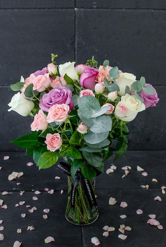 Elegant Blush Bouquet - Harrys Flowers London