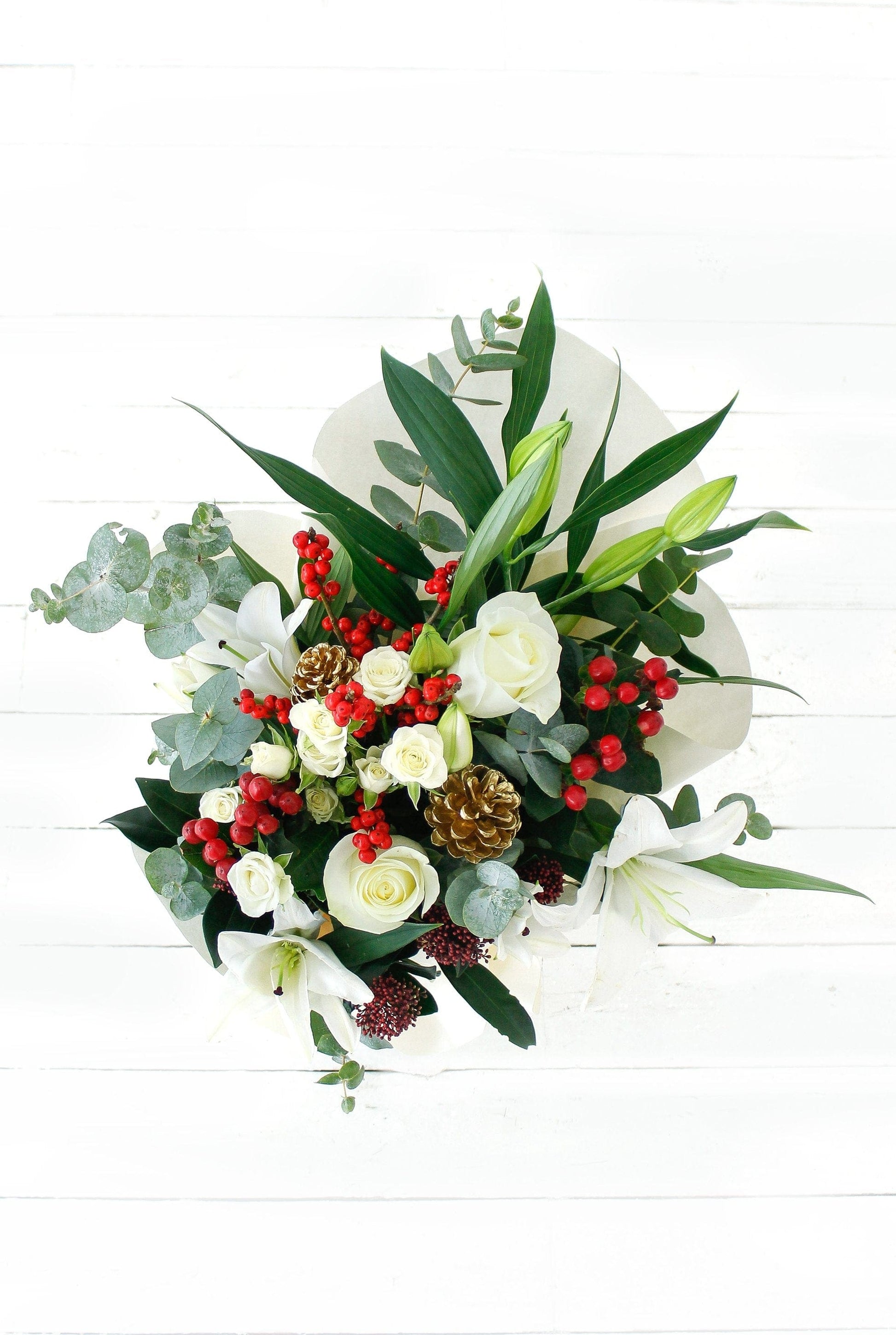 Winter Wonderland Bouquet - Harrys Flowers London