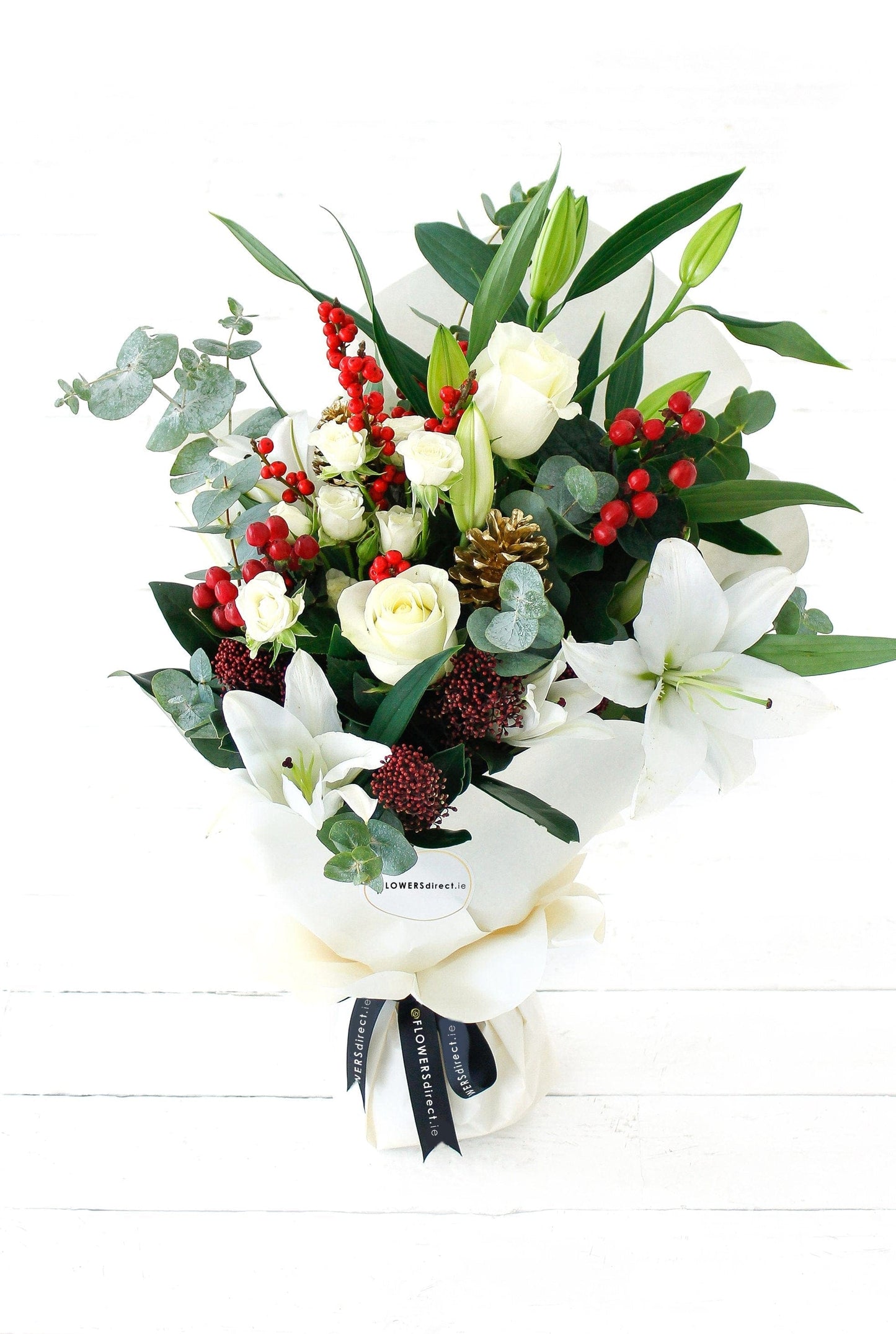 Winter Wonderland Bouquet - Harrys Flowers London