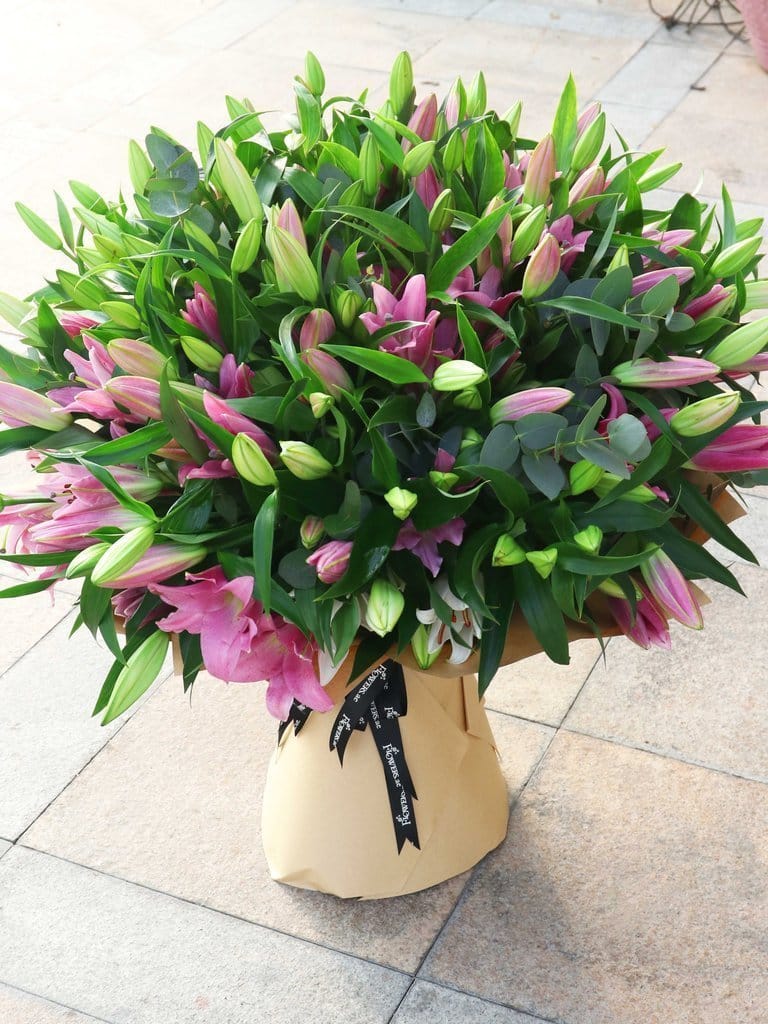 10 Pink Lily Hand-tied - Harrys Flowers London