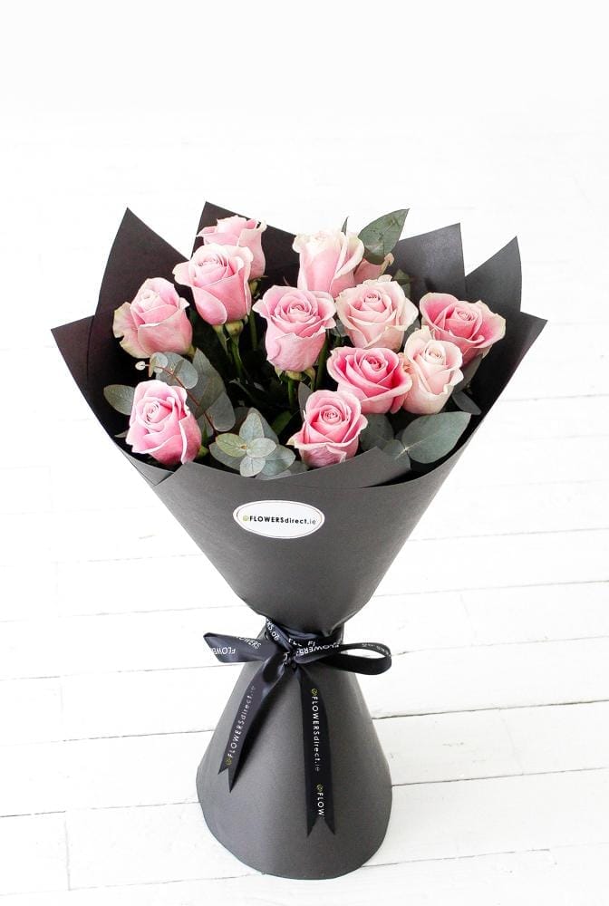 12 Pink Roses Hand-tied - Harrys Flowers London