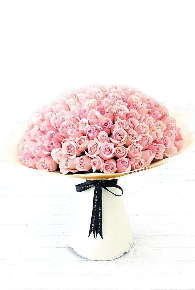 200 Long Stem Pink Rose Hand-tied - Harrys Flowers London
