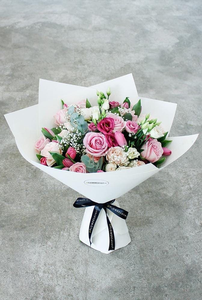 Blushing Beauty Bouquet - Harrys Flowers London