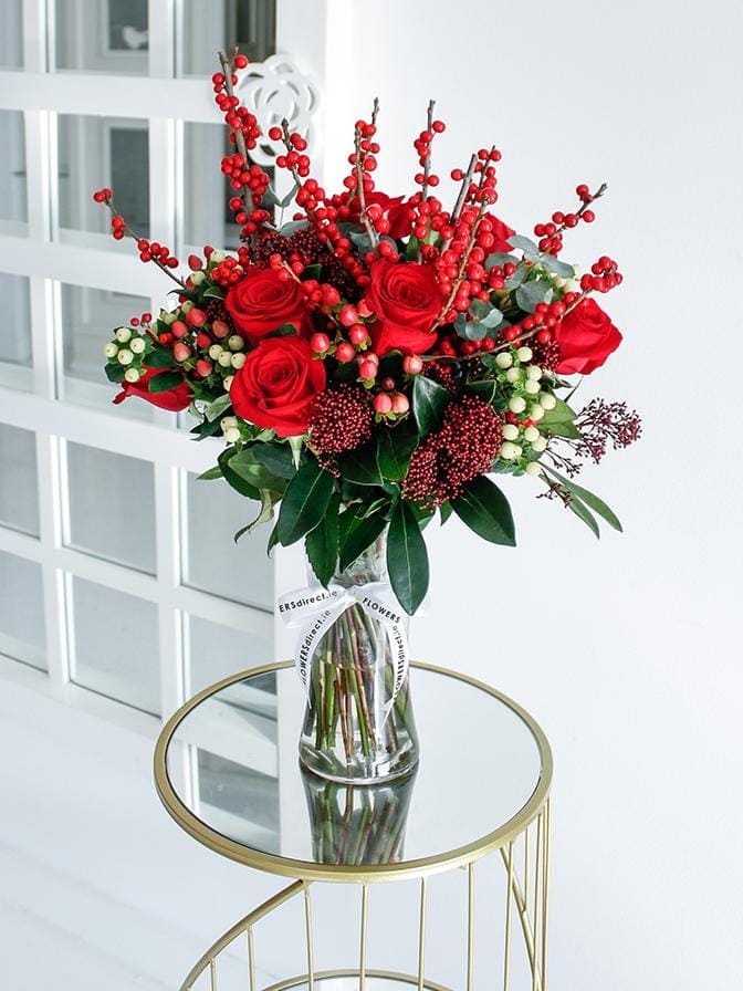 Exquisite Blooms: A Luxurious Bouquet of Fresh Imported Flowers - Harrys Flowers London