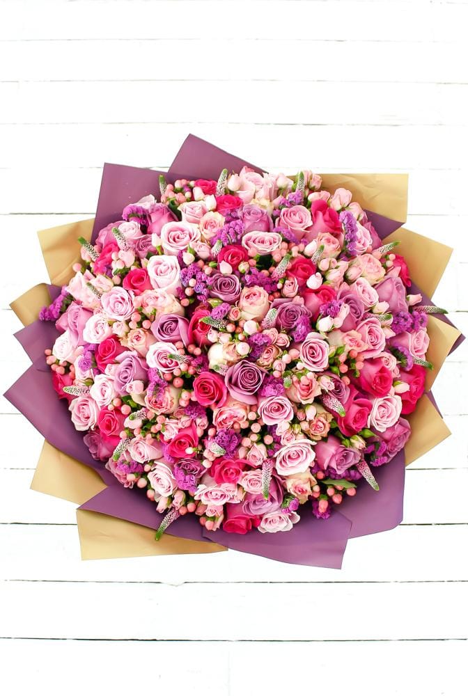 Grand Pink Pastel - Harrys Flowers London