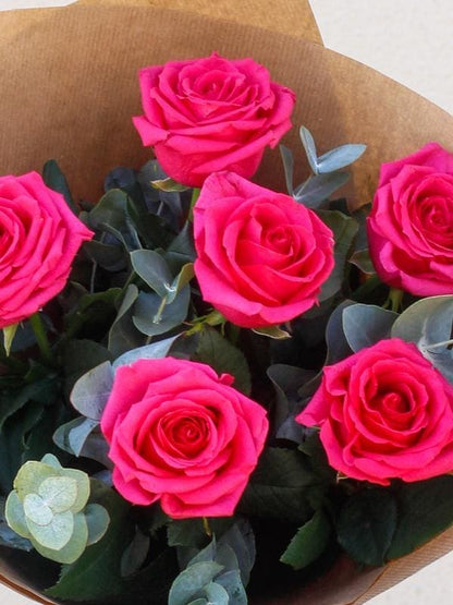 Six Pink Roses - Harrys Flowers London